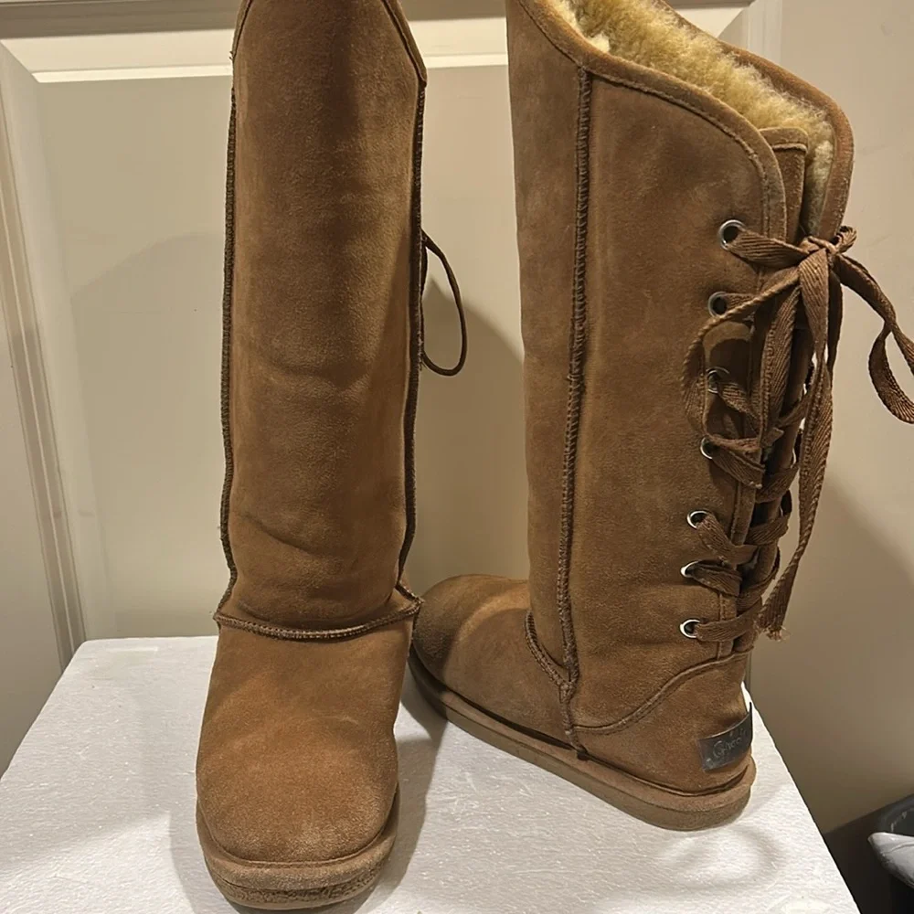 Checklist womens crisscross ties back suede Sherpa faux fur lined boots size 7
